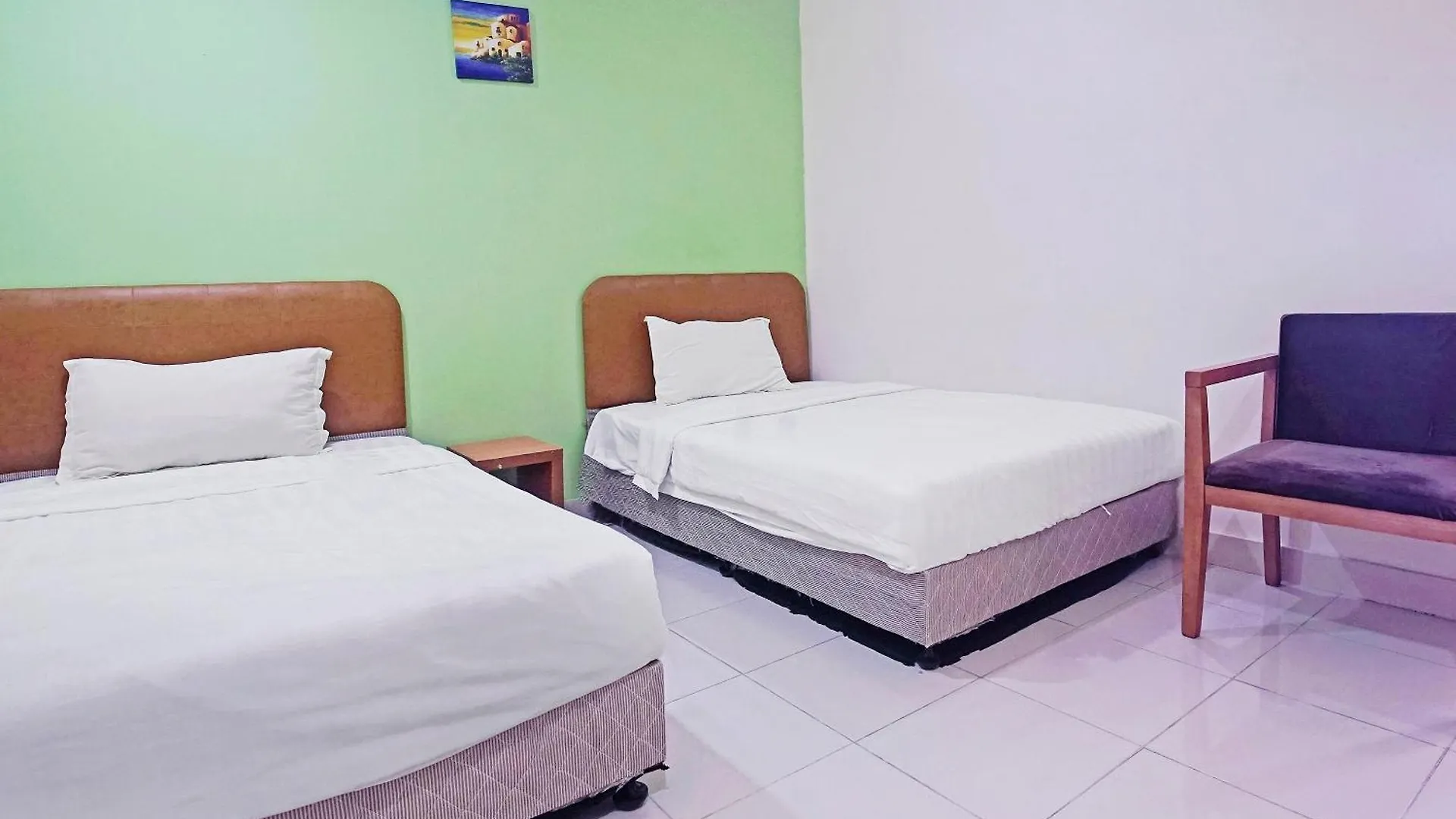 Hotel Night Queen Salak Tinggi Sepang Malaysia